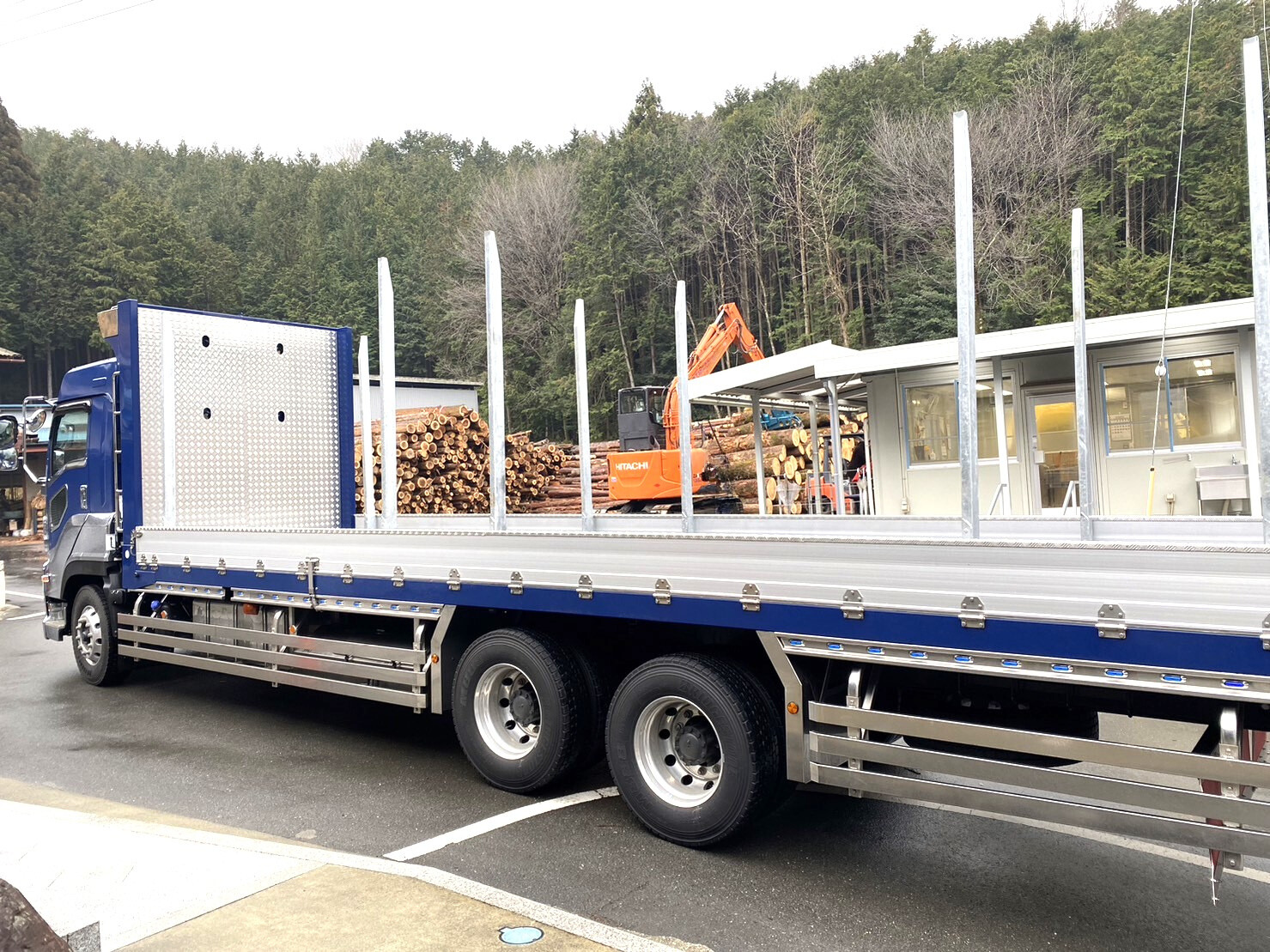 製品紹介 | 新庄自動車株式会社